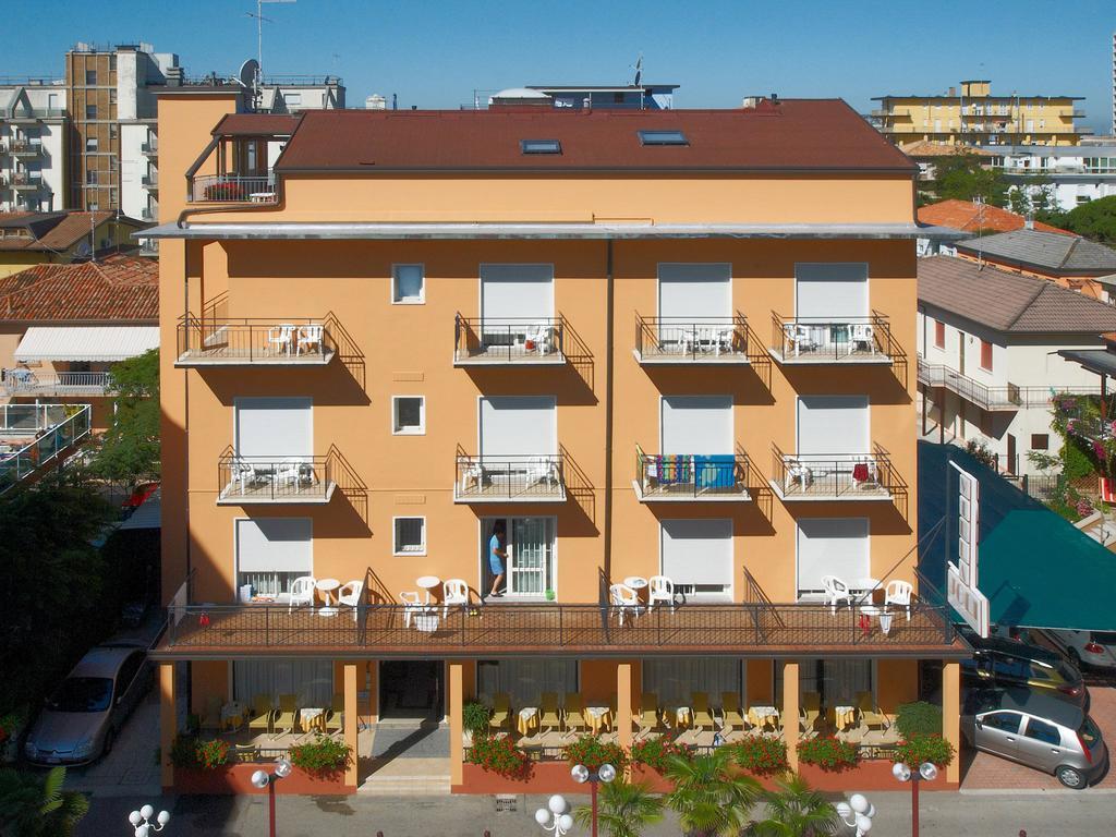 Pensione Villa Joli Lido di Jesolo Exterior foto