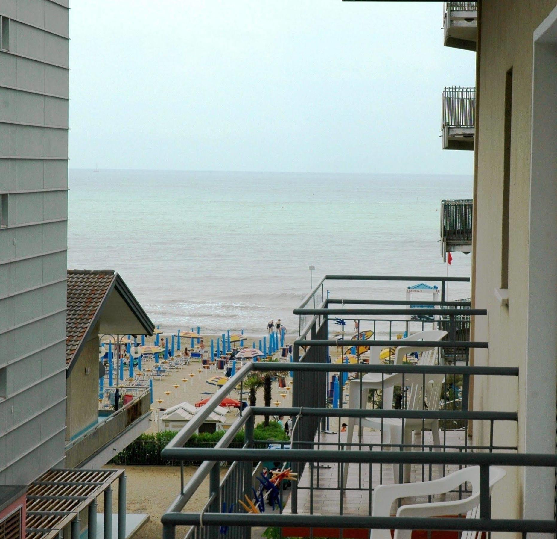 Pensione Villa Joli Lido di Jesolo Exterior foto